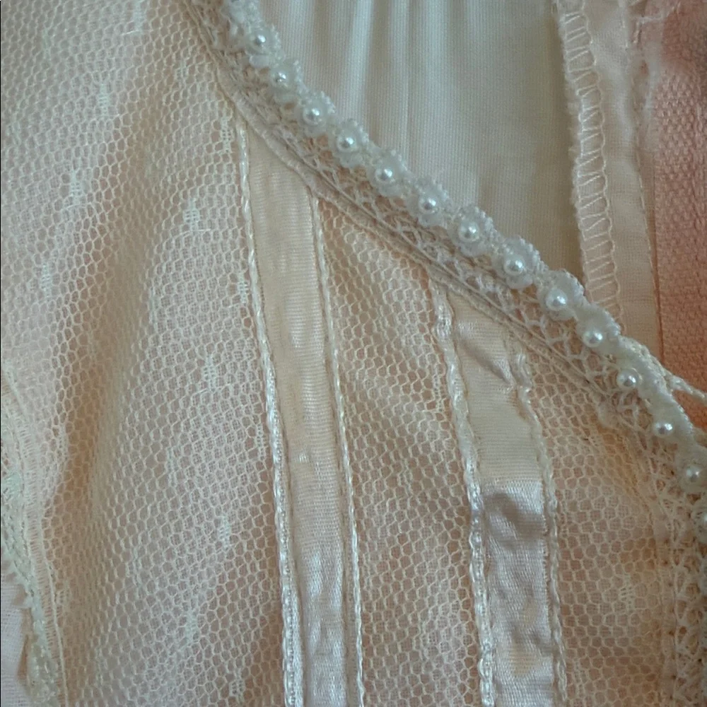 Gunne Sax Peach and Cream Lace Dress - Picture 9 of 10